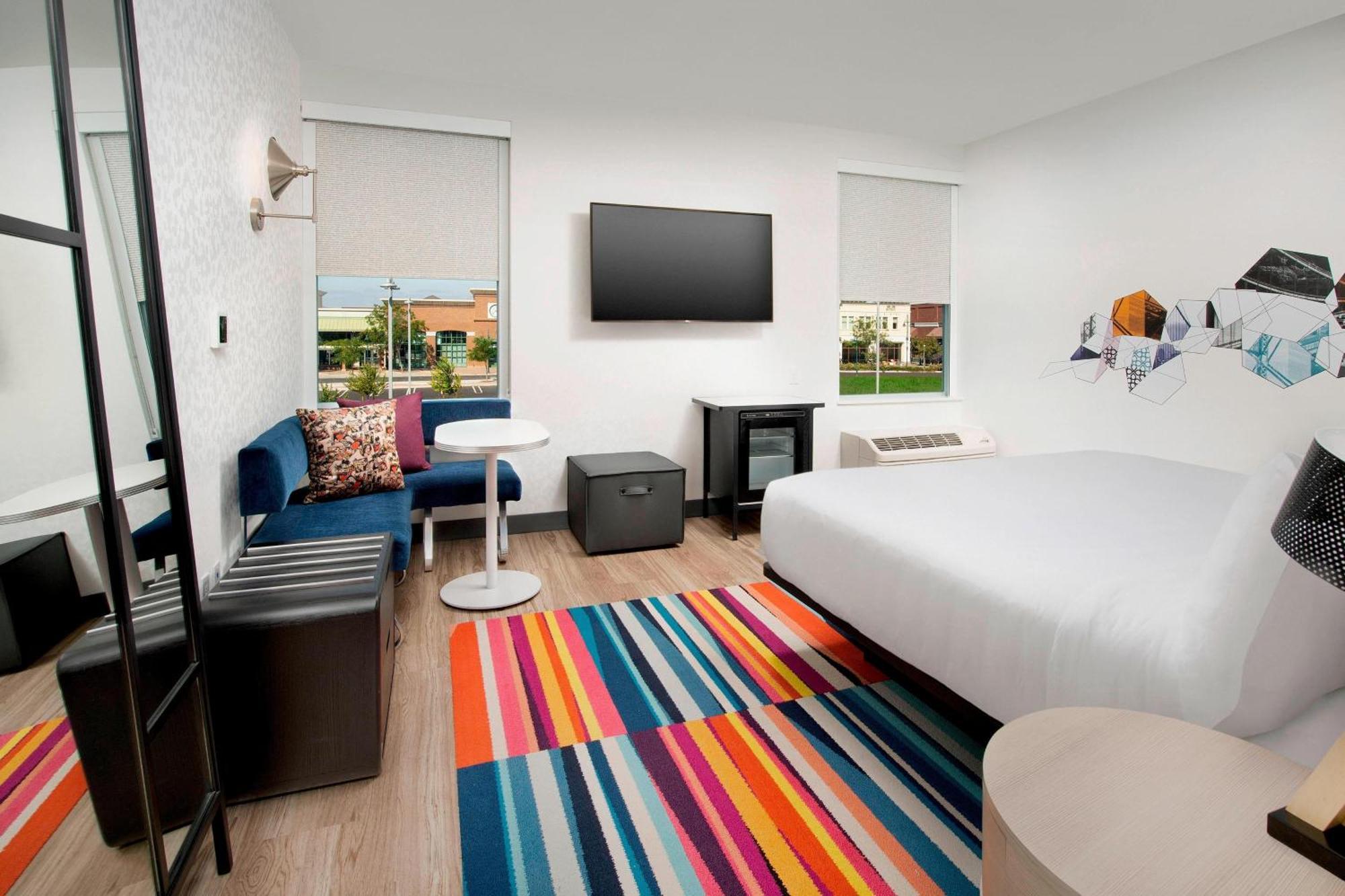 Aloft Knoxville West Екстериор снимка